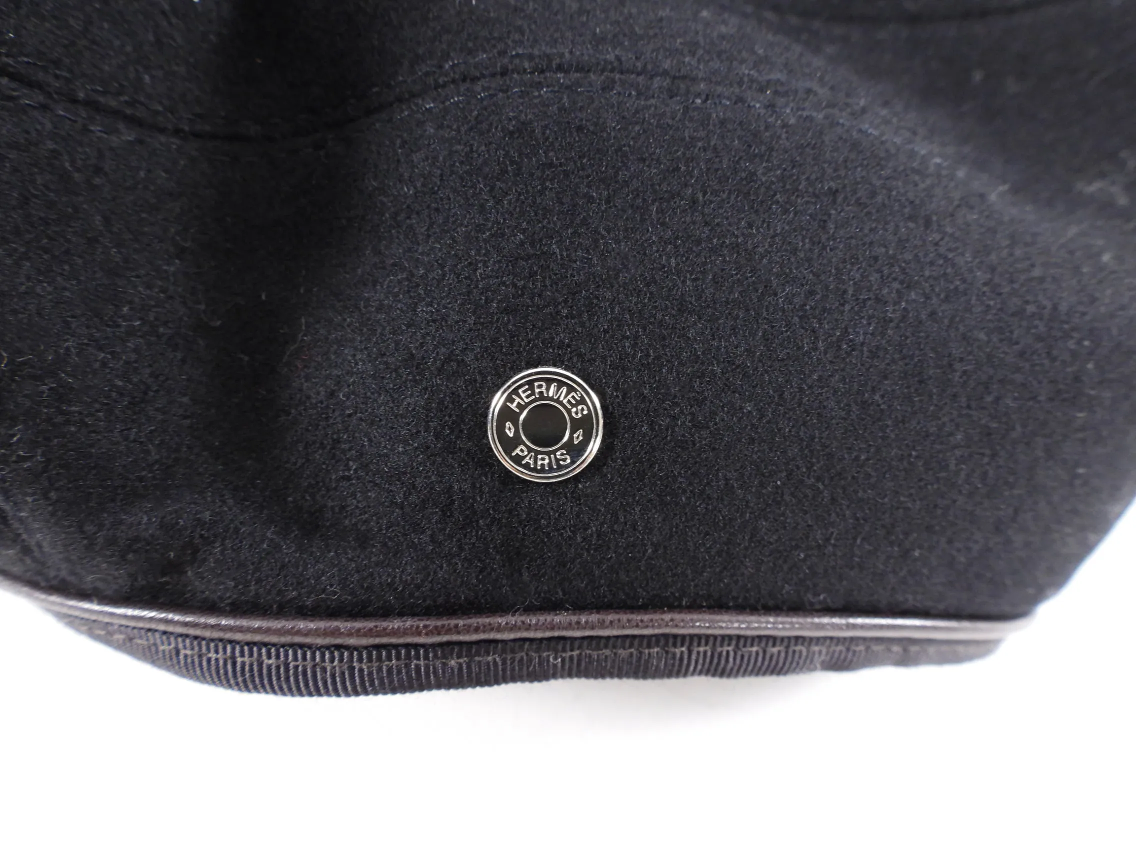 Hermes Black Felt Saint Honore Beret Hat - 59