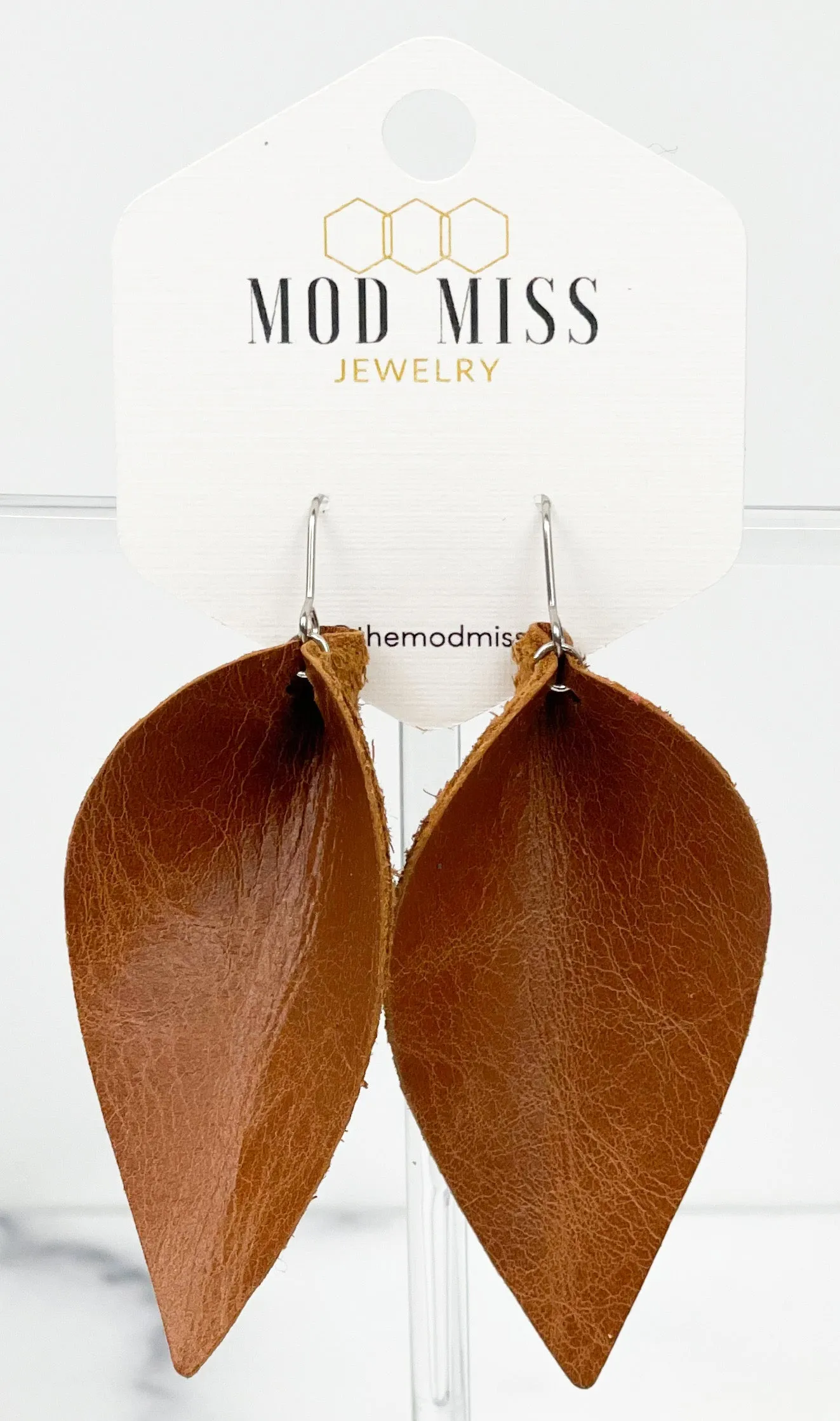 Leather Petal Earring Worn Brown