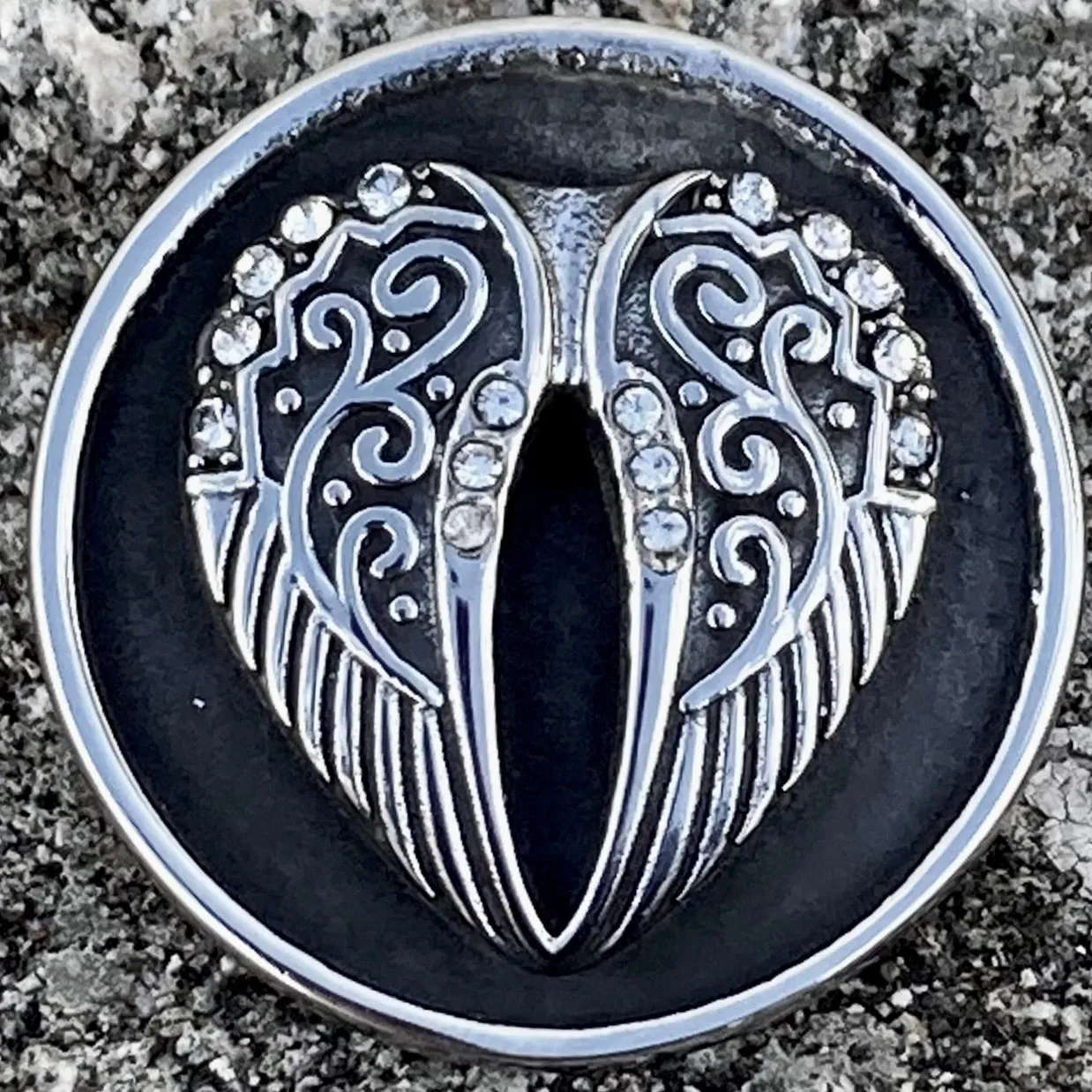 Vest Pin - Angel Heart Wings - PIN07